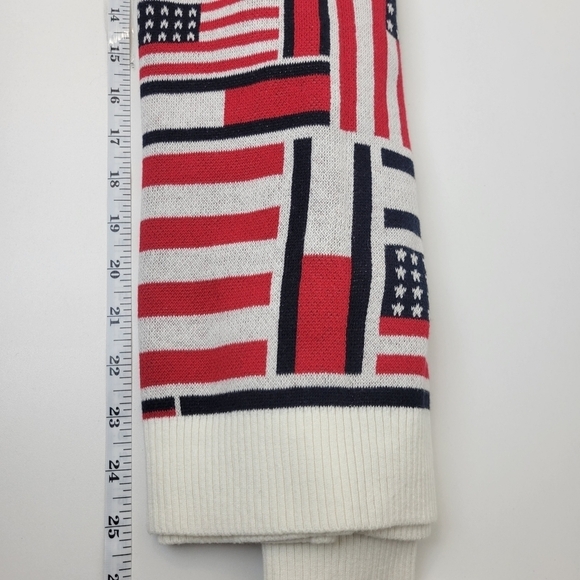 Tommy Hilfiger American Flag Sweater - Picture 3 of 7